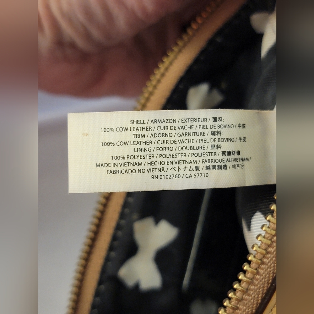 Kate Spade Cow Leather Tan and Black Wristlet - Picture 12 of 13